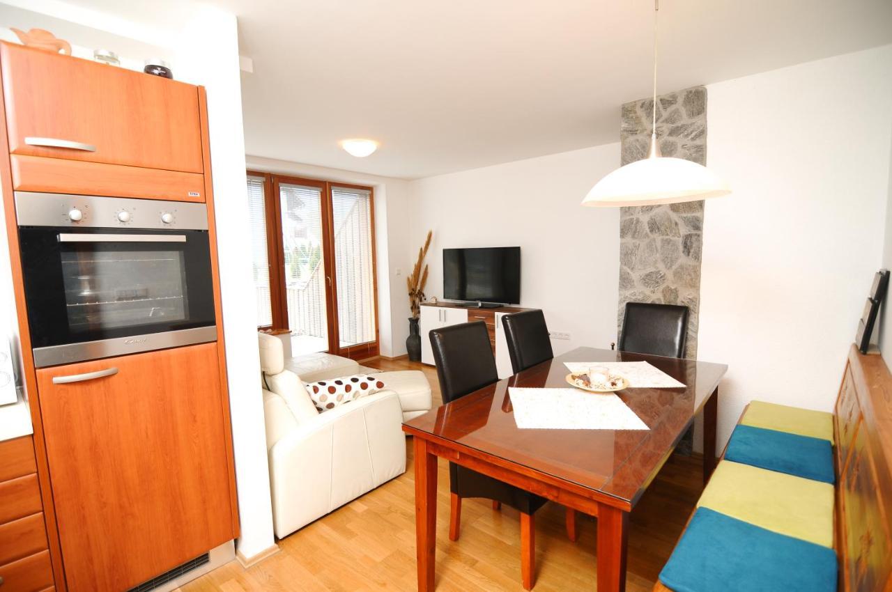 Pierta Apartment Bovec Bagian luar foto
